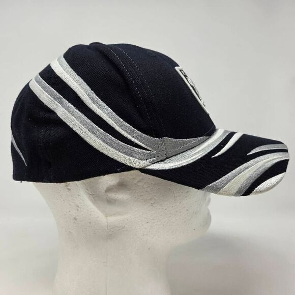 VINTAGE OAKLAND RAIDERS NFL FOOTBALL REEBOK SWIRL ONE SIZE STRETCH HAT CAP - Picture 4 of 6
